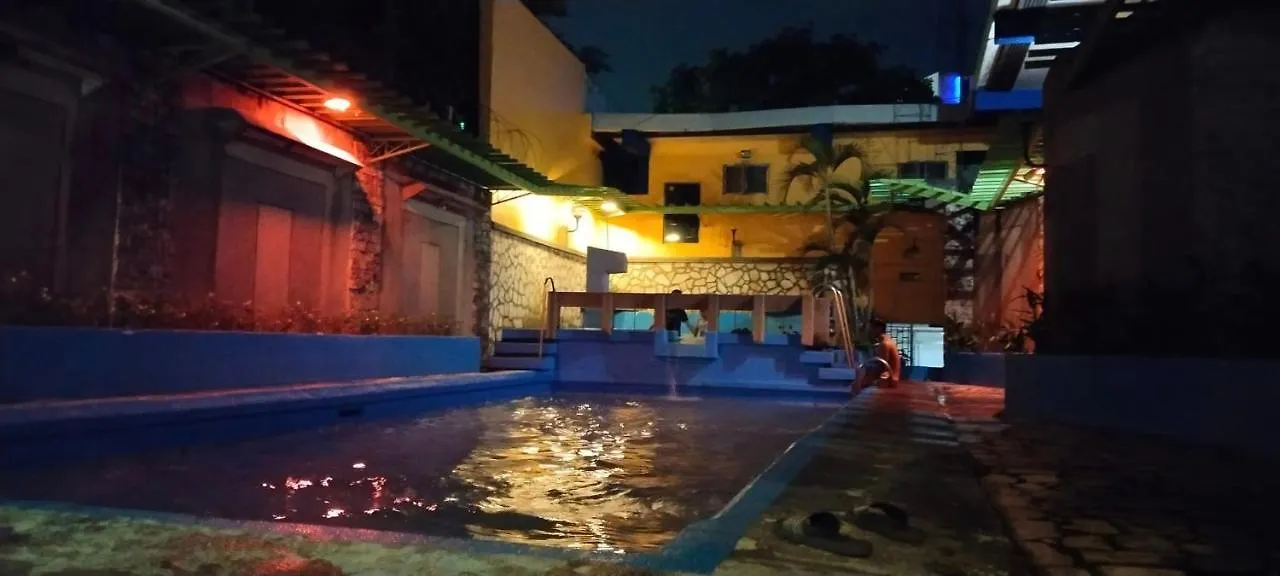 2 Hotel Saleh Angeles