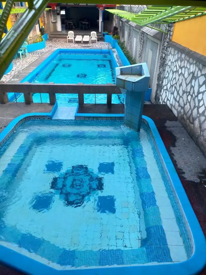 2 Hotel Saleh Angeles Filipíny