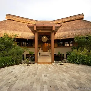https://eskaya-beach-resort-and-spa.hotelspanglao.com