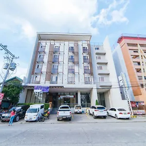Reddoorz @ Roxas Street Hotel Davao