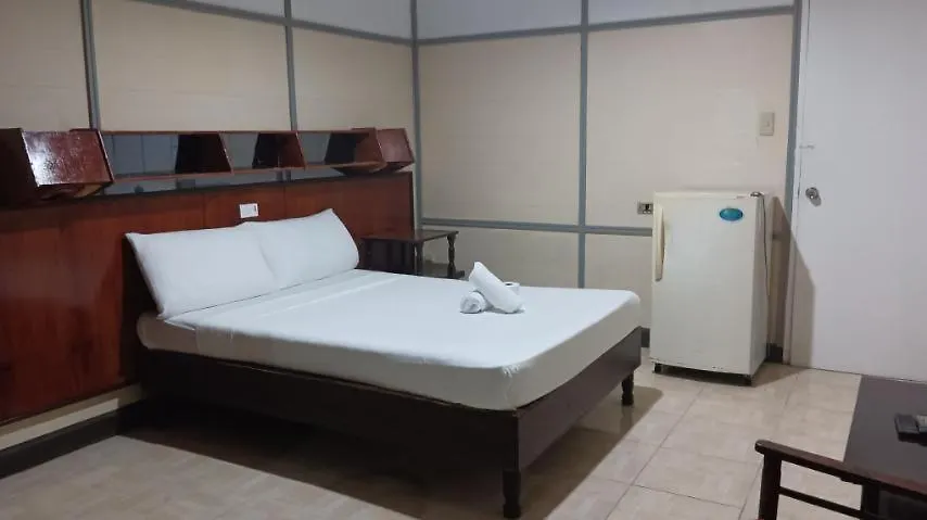 ***  2 Hotel Saleh アンヘレス フィリピン
