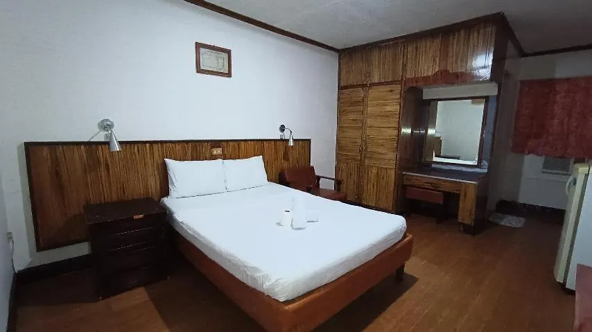 2 Hotel Saleh アンヘレス