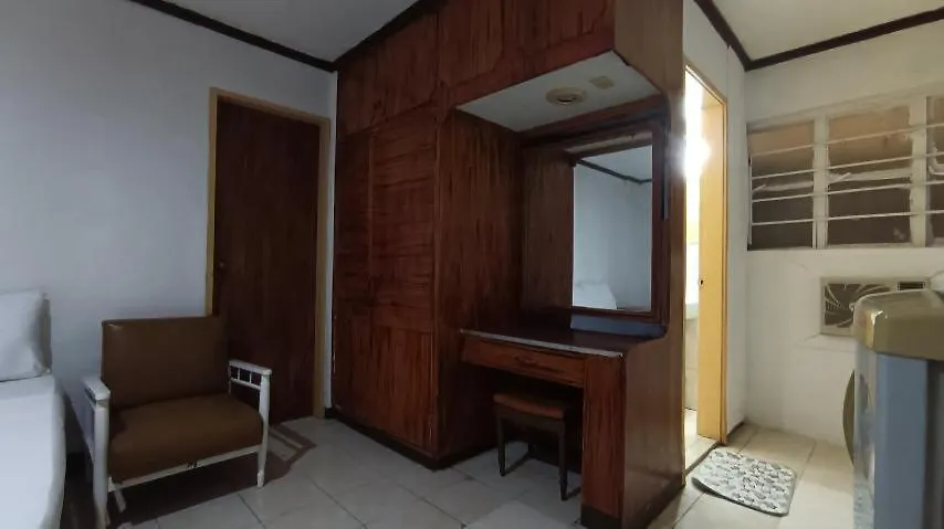 2 Hotel Saleh アンヘレス